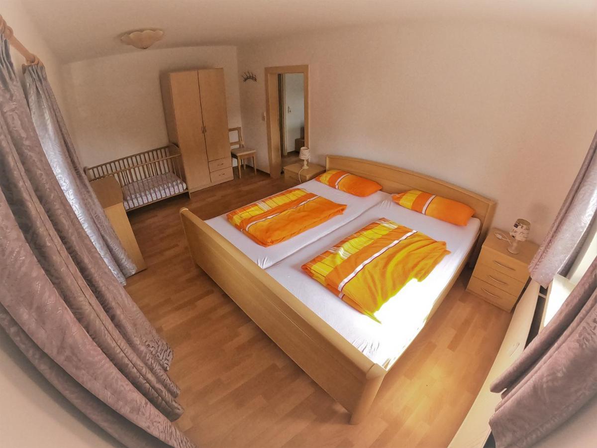 Ferienwohnung Haubner Neukieritzsch Eksteriør bilde
